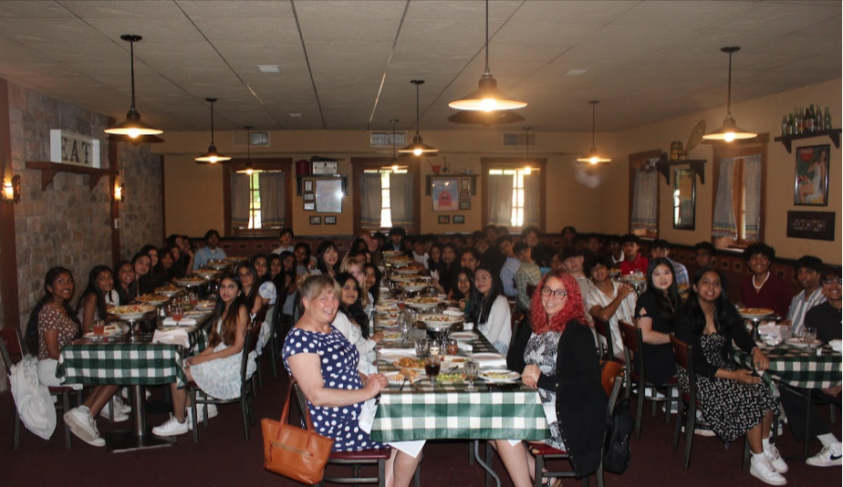 The Bridgewater-Raritan Model UN Club hosted its annual banquet.