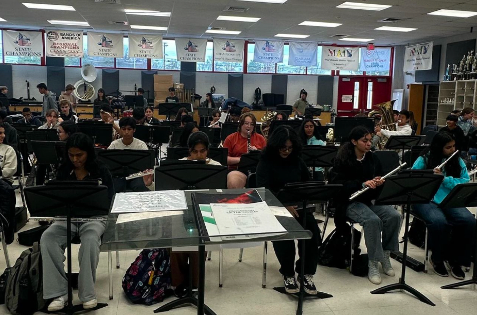 Symphonic Band performs pieces during Concert in the Round.