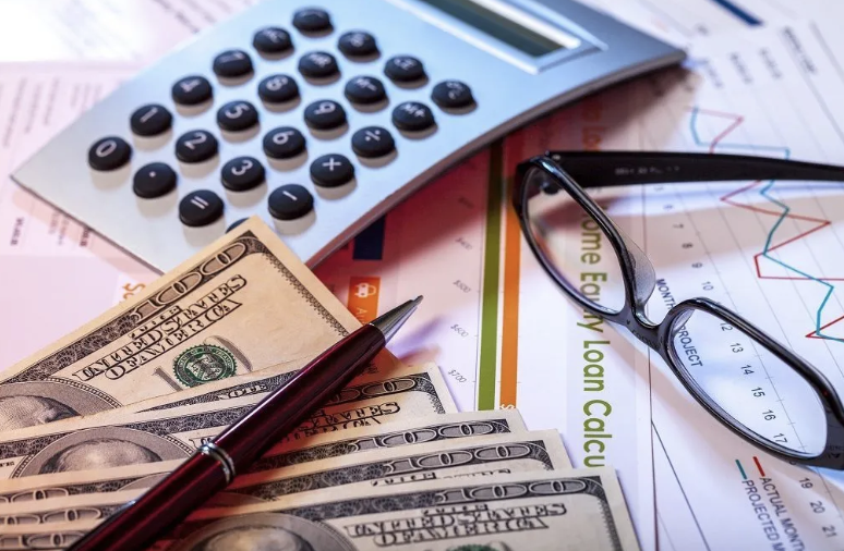 Financial Literacy is the class that high school students are missing